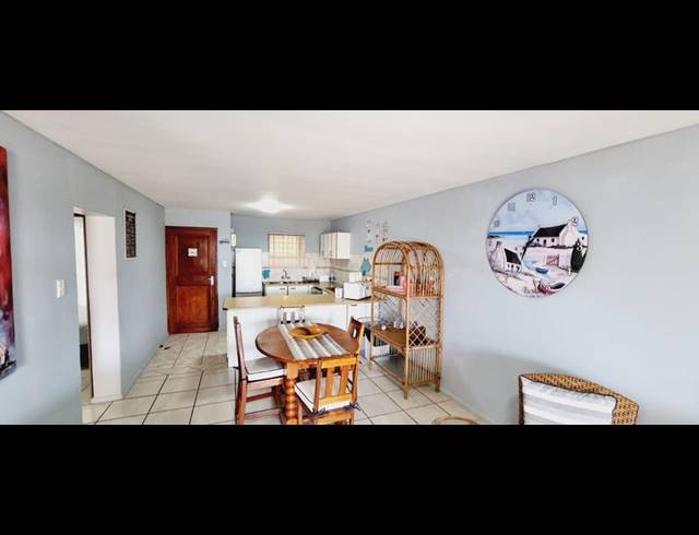 2 BEDROOM APARTMENT FOR SALE IN BOLAND PARK